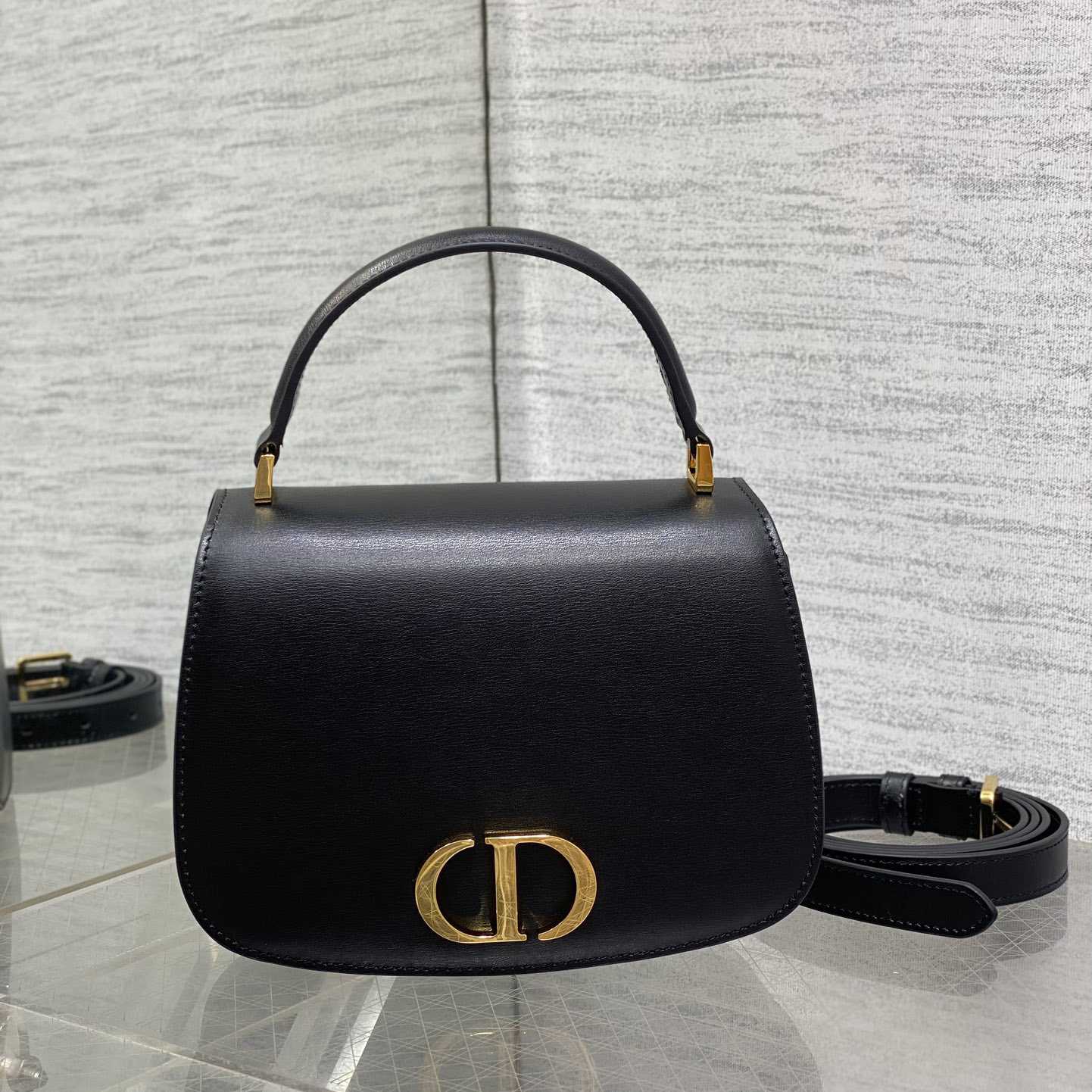 Dior Medium 30 Montaigne Avenue Top Handle Bag - PerfectKickZ