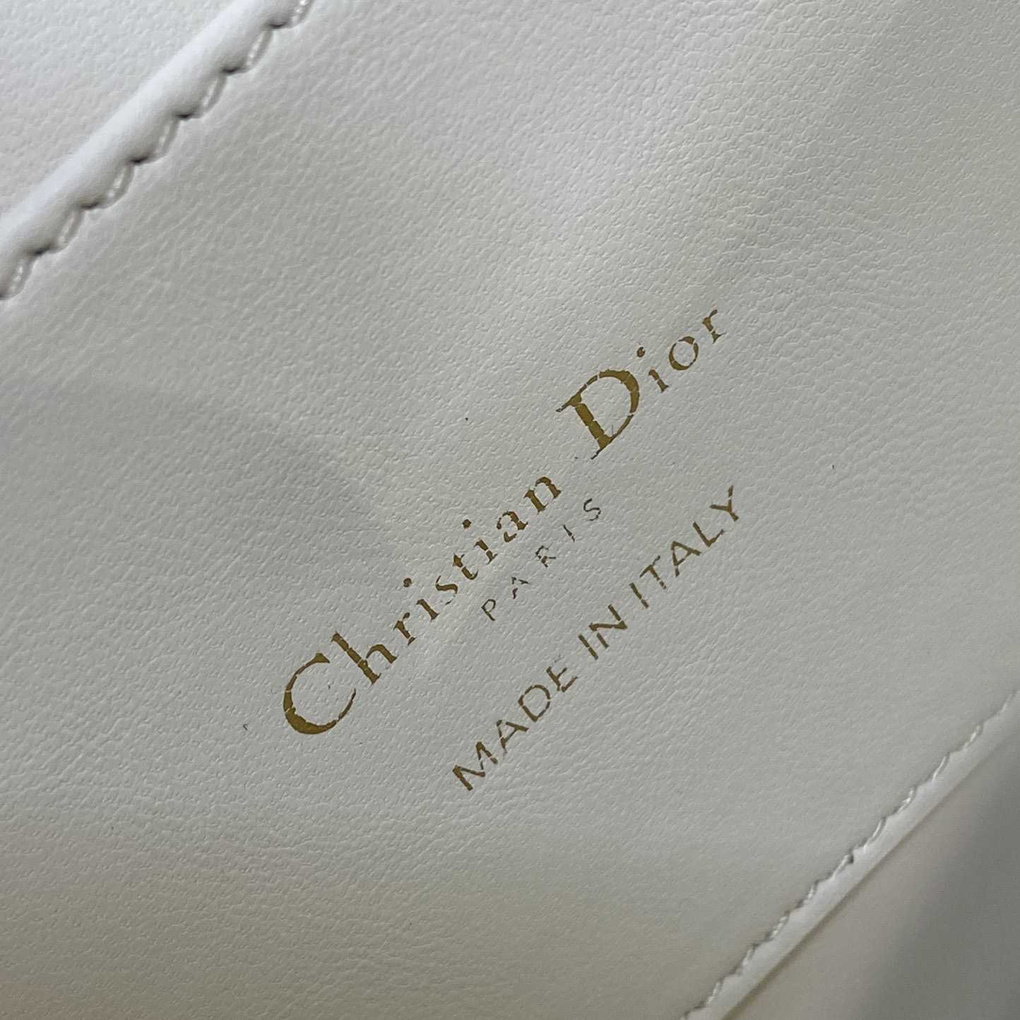 Dior Medium 30 Montaigne Avenue Top Handle Bag - PerfectKickZ