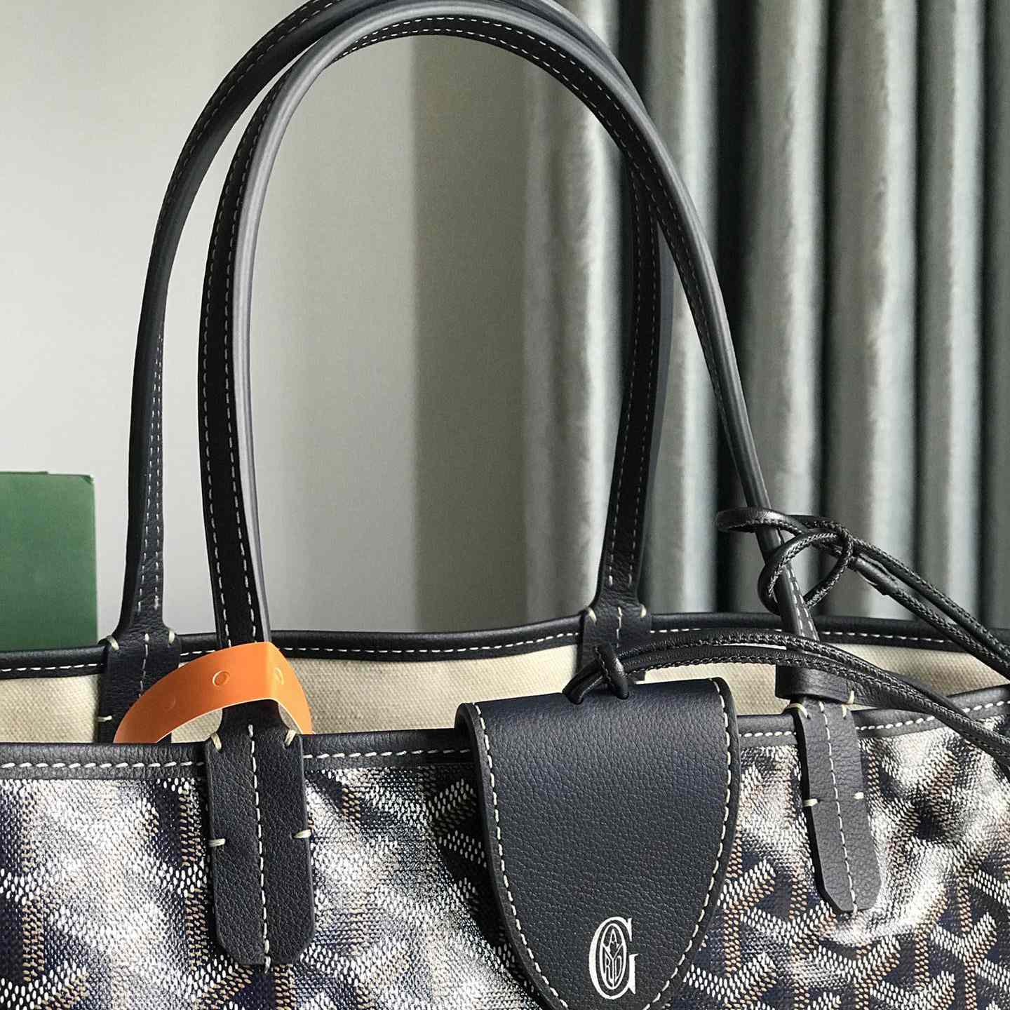 Goyard Artois PM Bag - PerfectKickZ