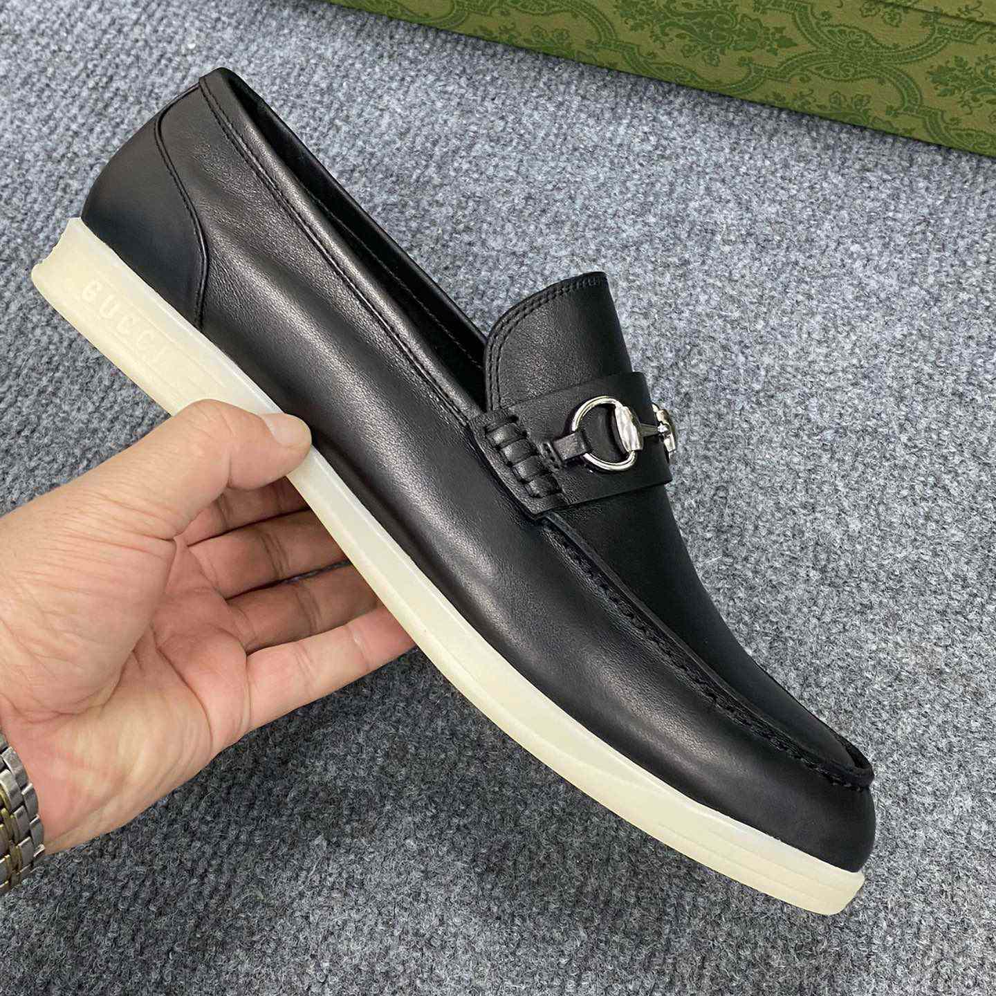 Gucci Men's Loafer With Horsebit - PerfectKickZ