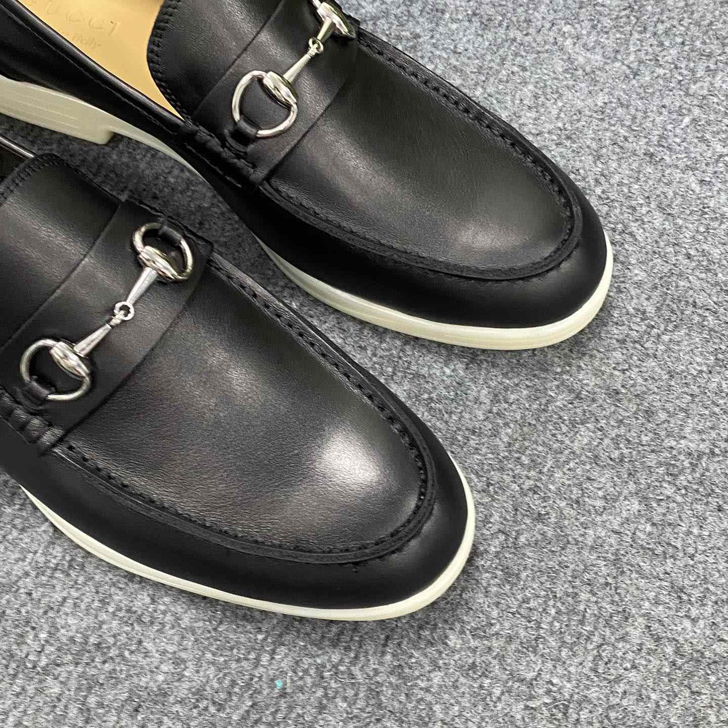 Gucci Men's Loafer With Horsebit - PerfectKickZ