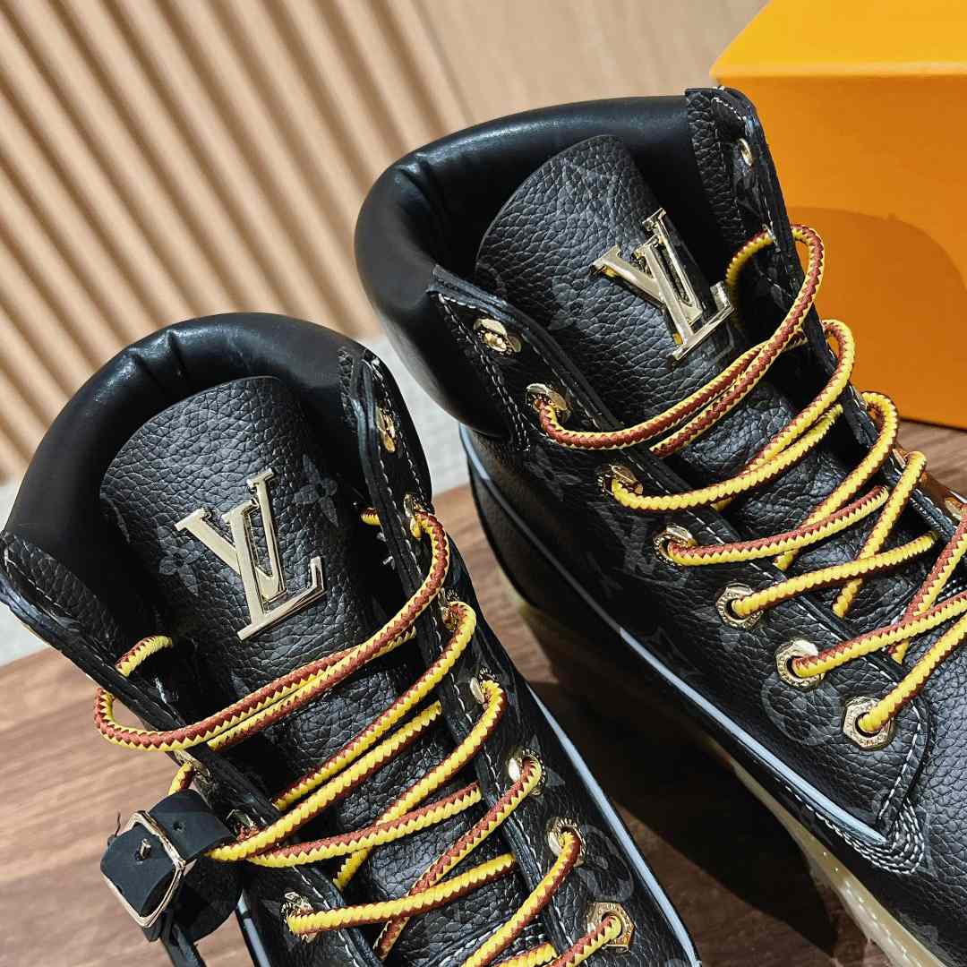 Louis Vuitton x Timberland Ankle Boot - PerfectKickZ
