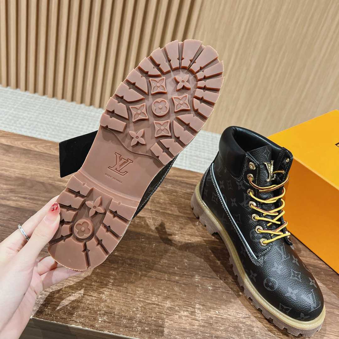 Louis Vuitton x Timberland Ankle Boot - PerfectKickZ