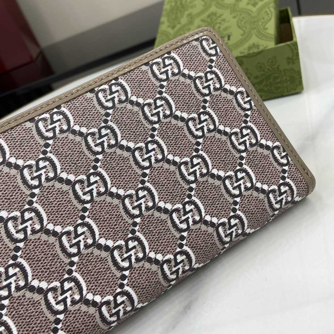 Gucci Zip-around Wallet With GG Shadow - PerfectKickZ