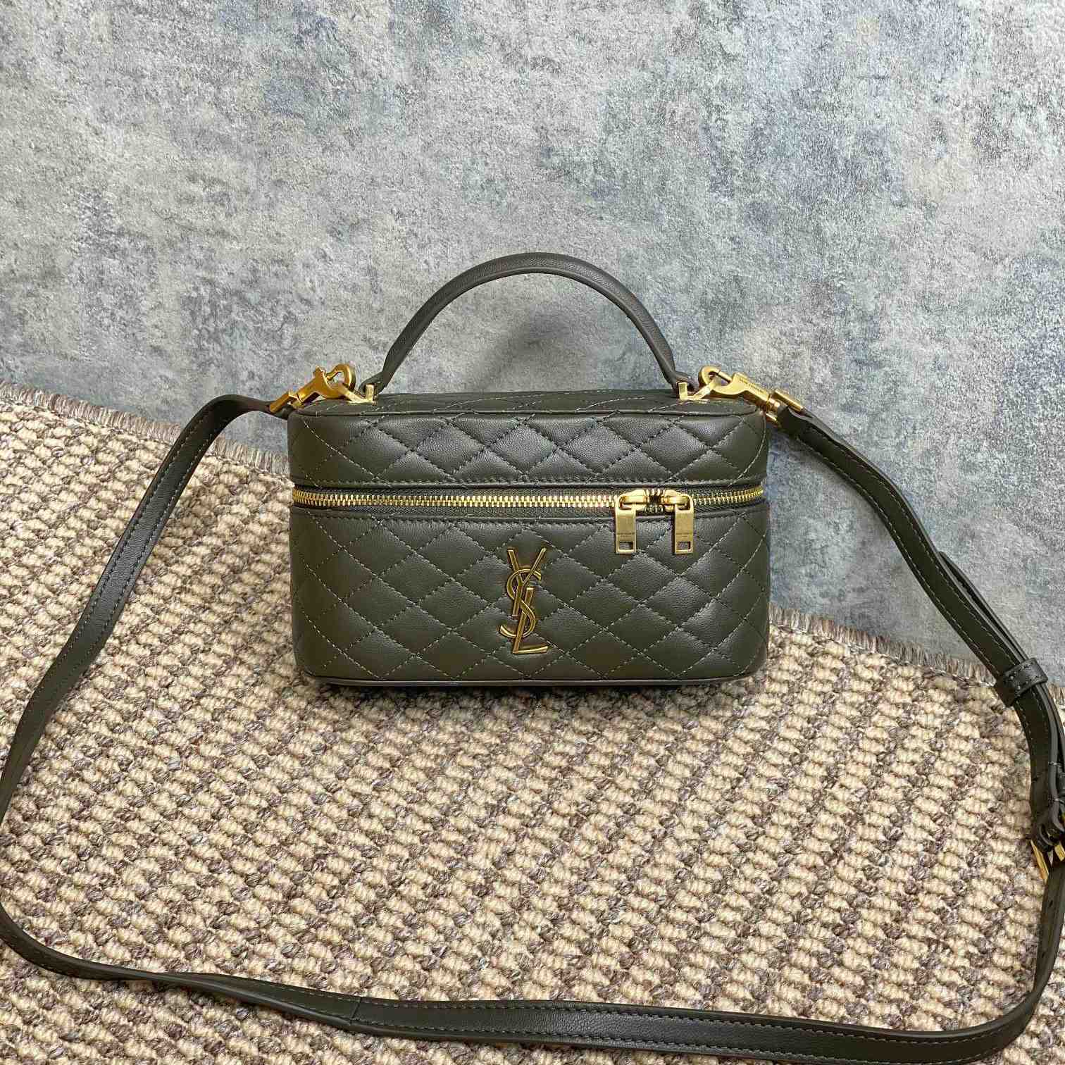 Saint Laurent Gaby Vanity Bag In Lambskin - PerfectKickZ