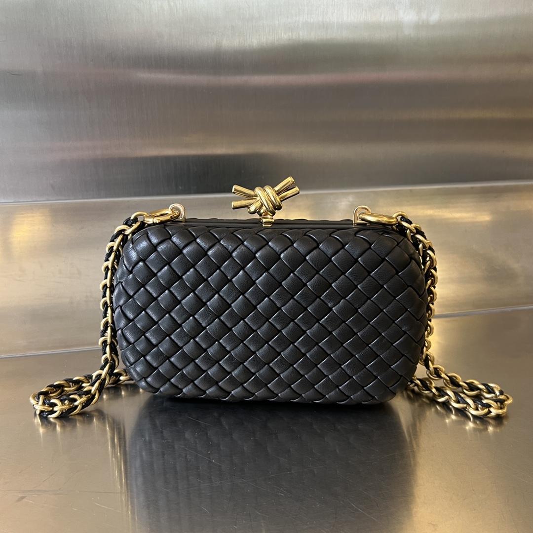 Bottega Veneta Knot （19*11.5*5cm） - PerfectKickZ