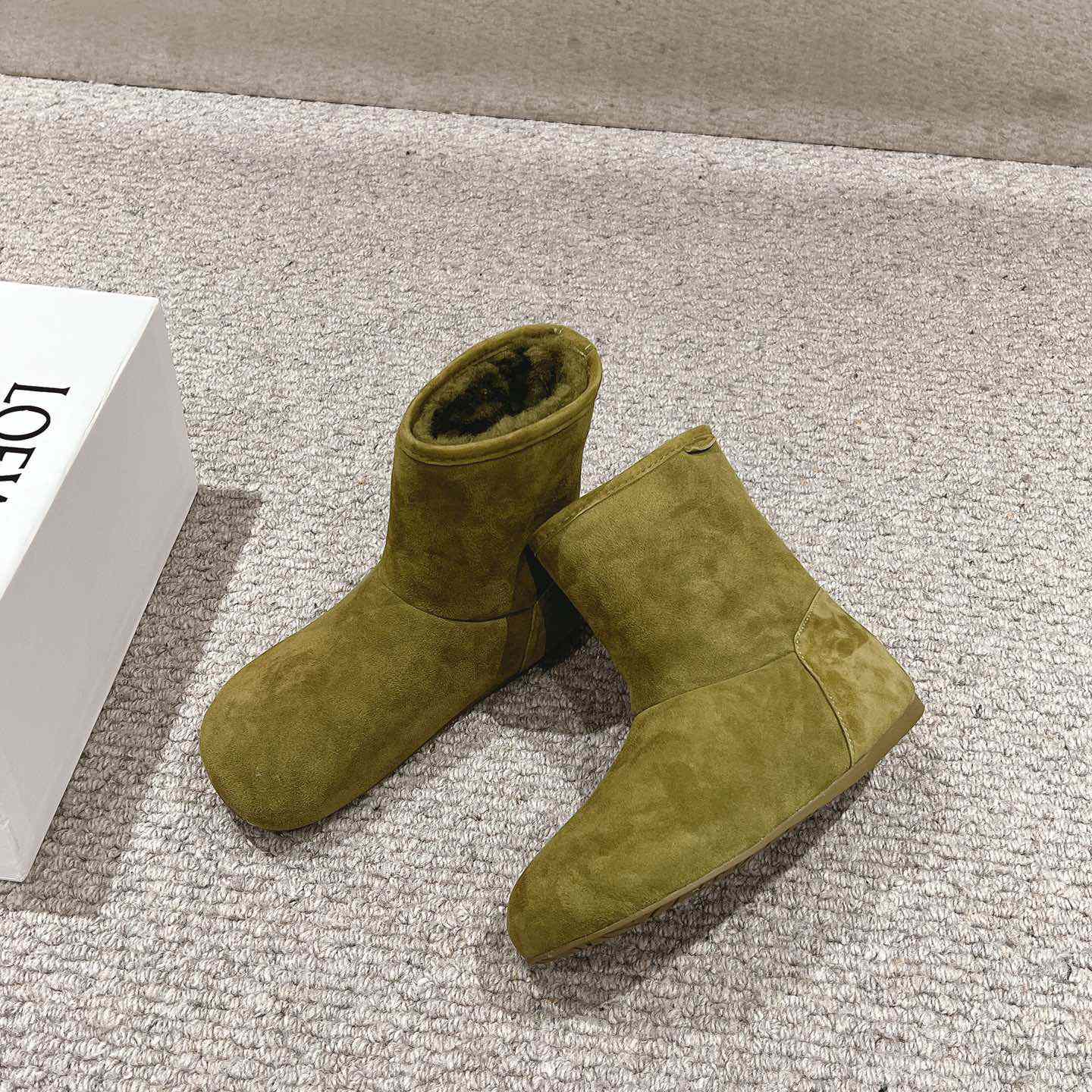 Loewe Lago Boot In Suede And Shearling - PerfectKickZ