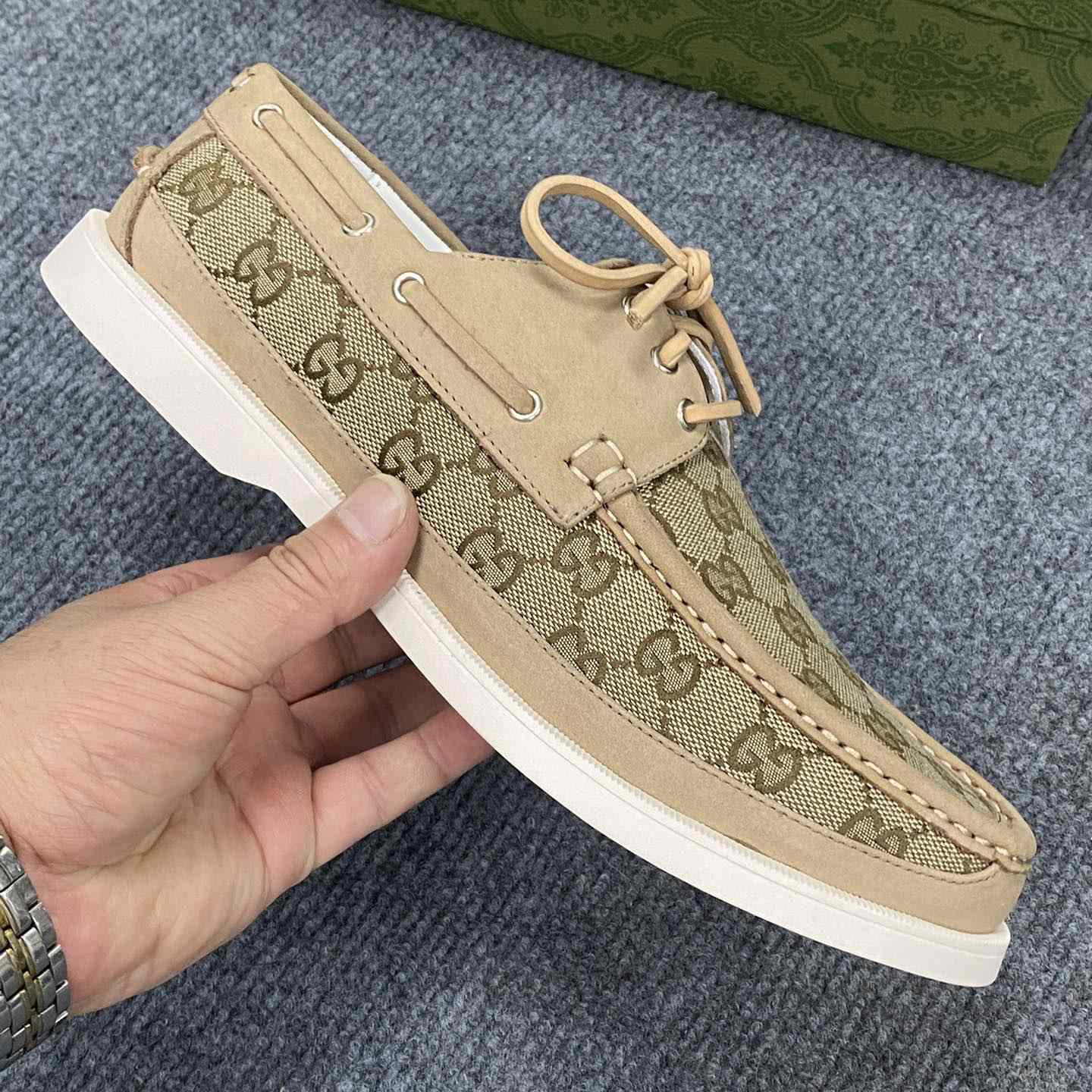 Gucci Men's Original GG Lace-up Loafer - PerfectKickZ