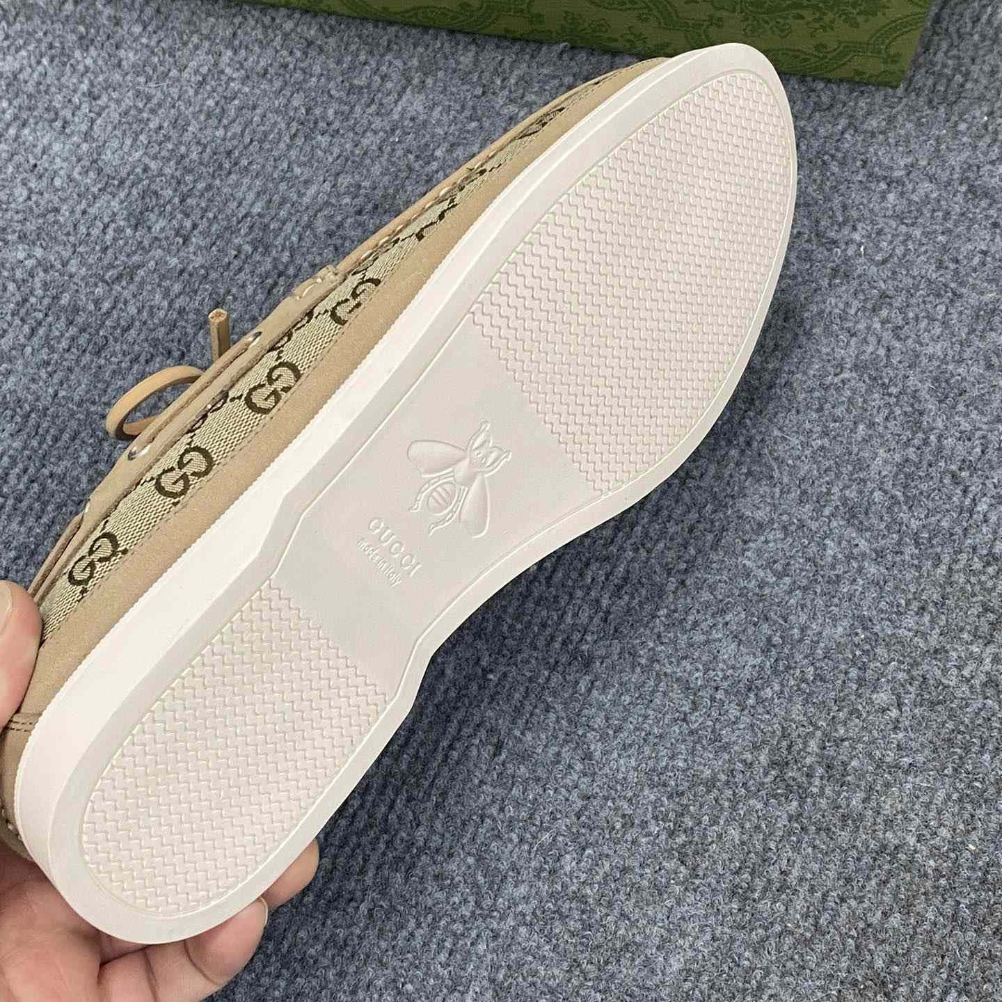 Gucci Men's Original GG Lace-up Loafer - PerfectKickZ