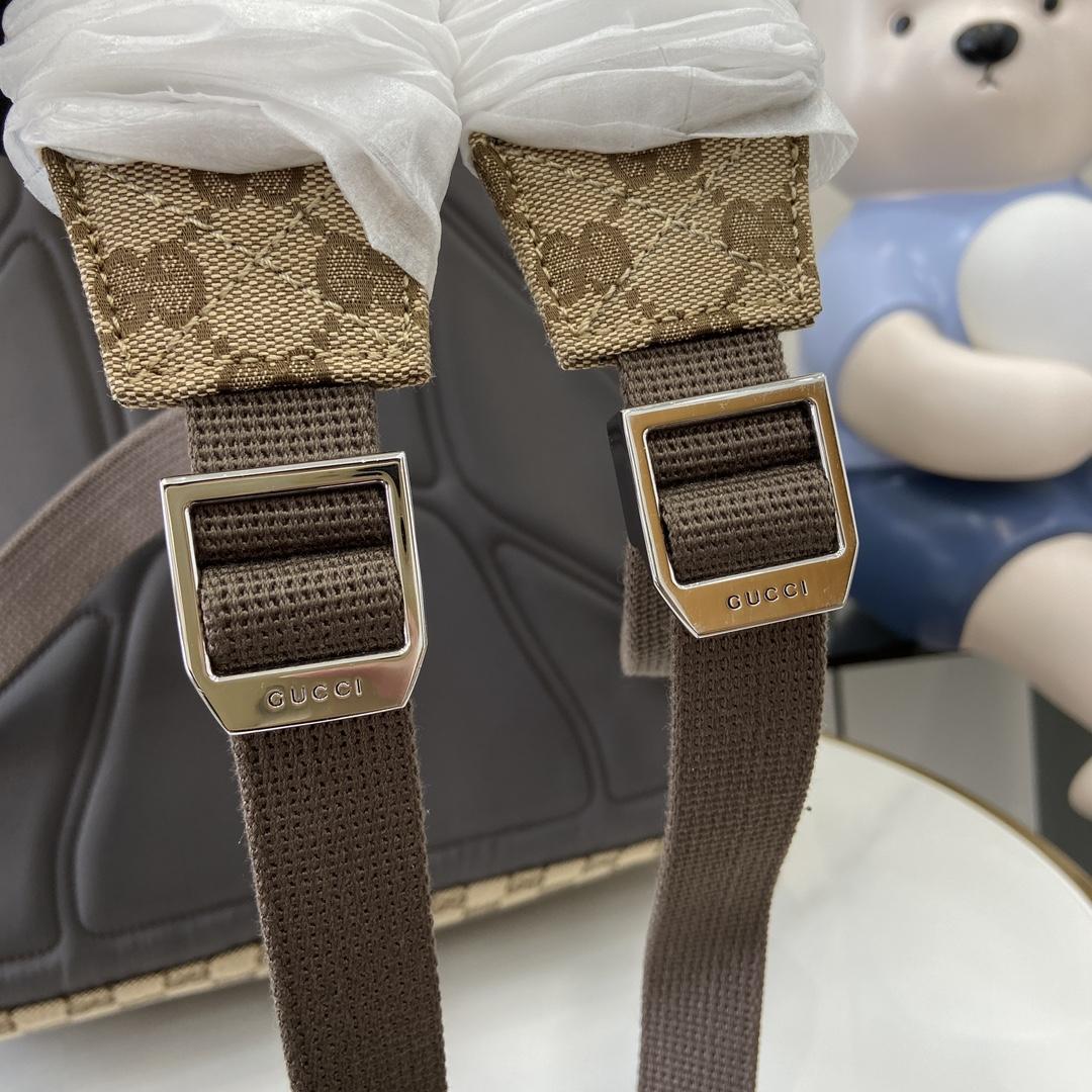 Gucci Medium Backpack With Gucci Logo - PerfectKickZ