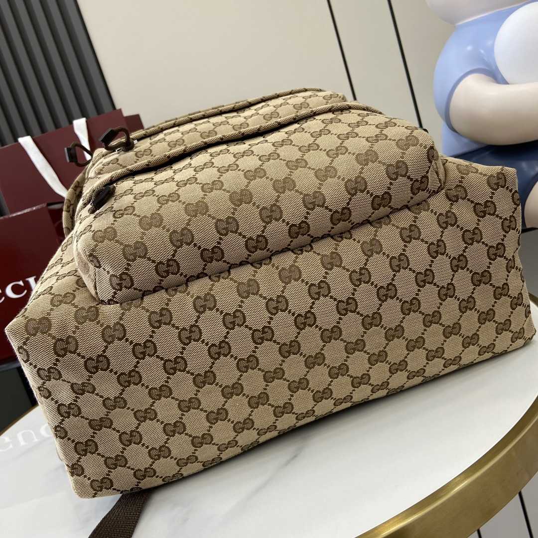 Gucci Medium Backpack With Gucci Logo - PerfectKickZ