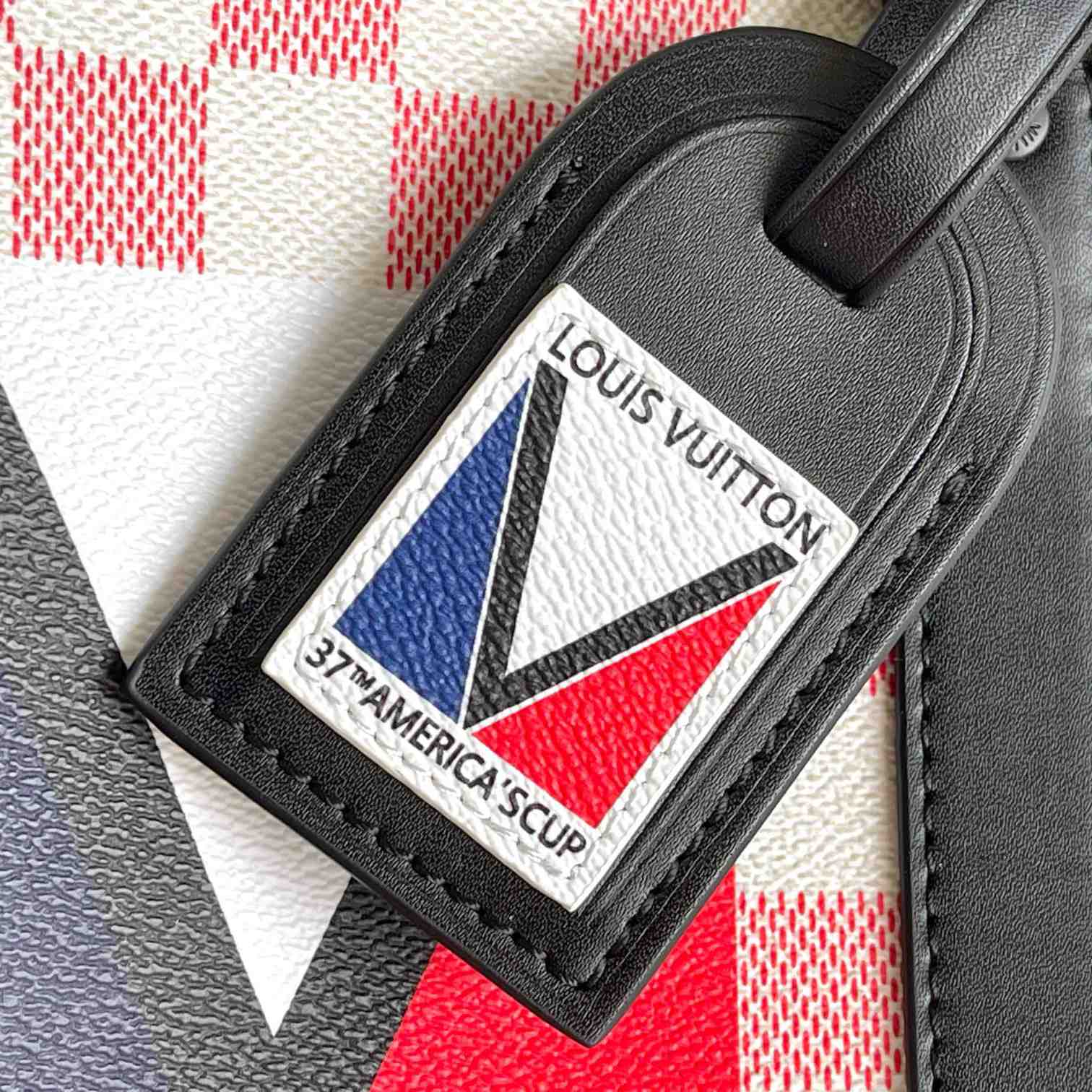 Louis Vuitton Keepall Bandoulière 50   M11674 - PerfectKickZ