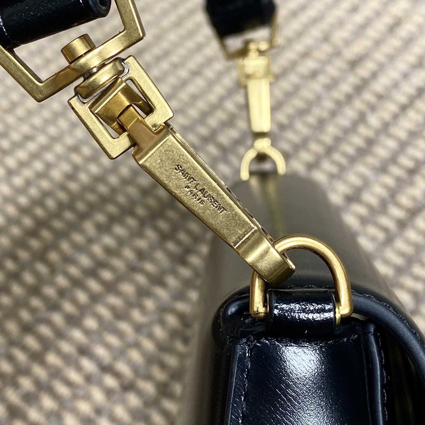 Saint Laurent Voltaire Top Handle In Box Saint Laurent - 