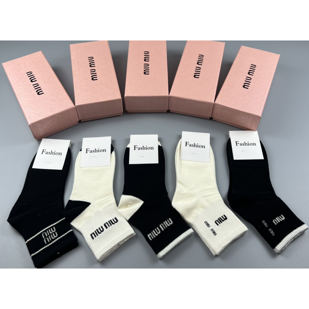 Miu Miu Socks /Box - PerfectKickZ