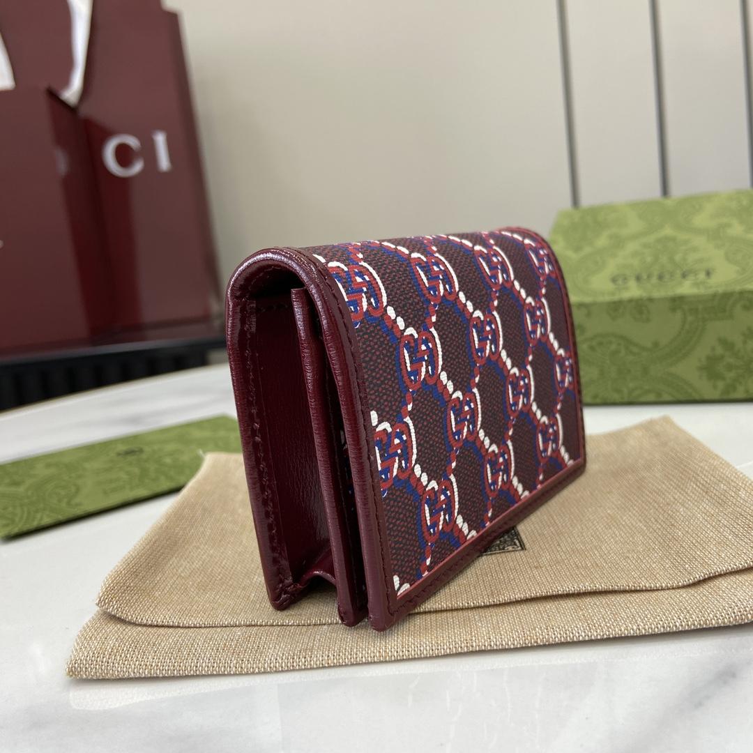 Gucci Card Case Wallet With GG Shadow - PerfectKickZ