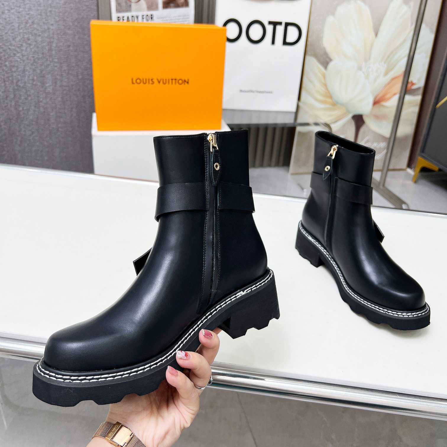 Louis Vuitton LV Beaubourg Ankle Boot   1ADADP - PerfectKickZ