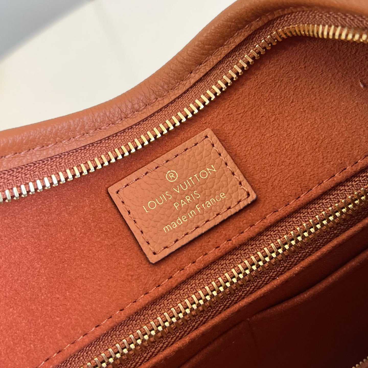 Louis Vuitton CarryAll PM   M11790 - 