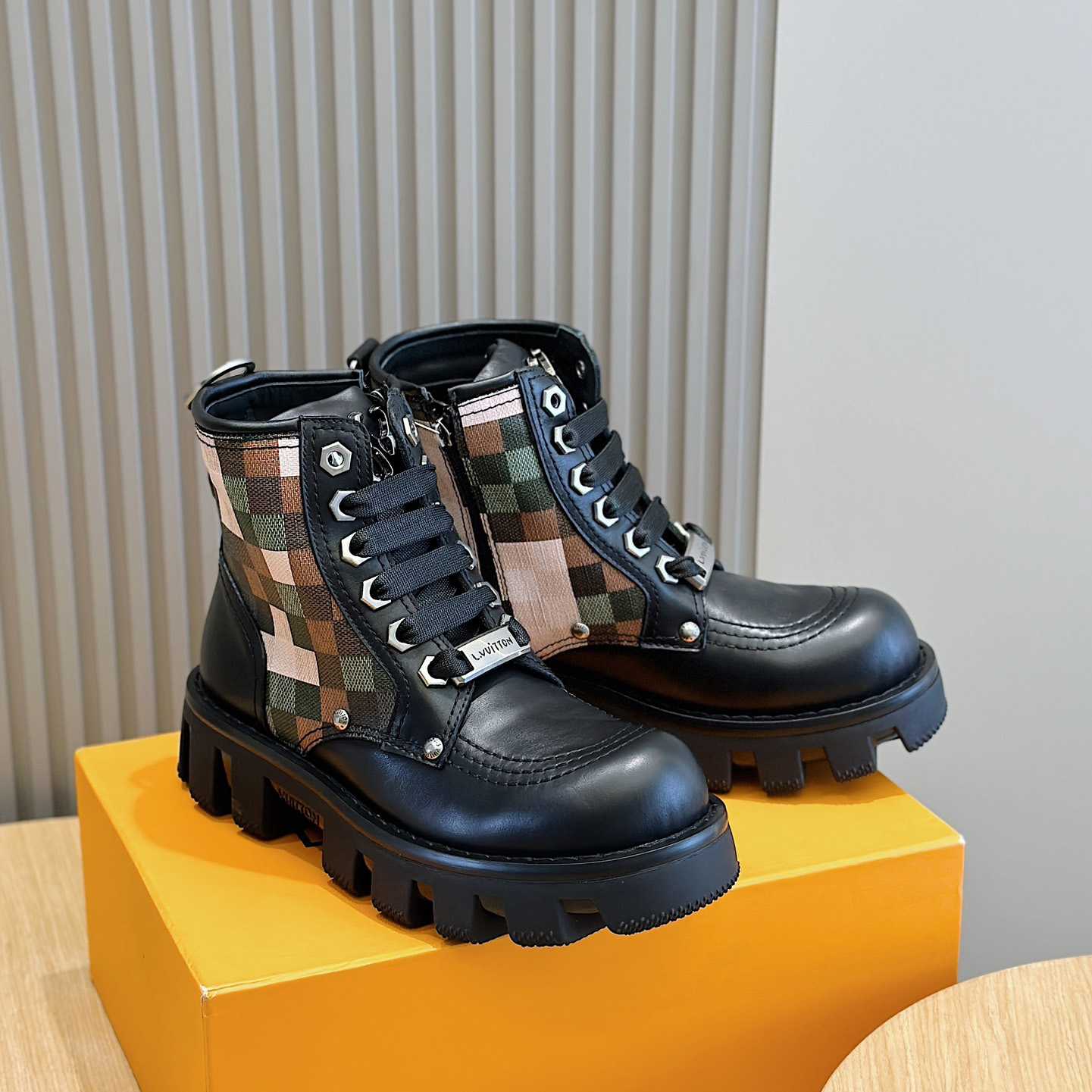 Louis Vuitton LV Checker Combat Boot   1ACNEX - PerfectKickZ