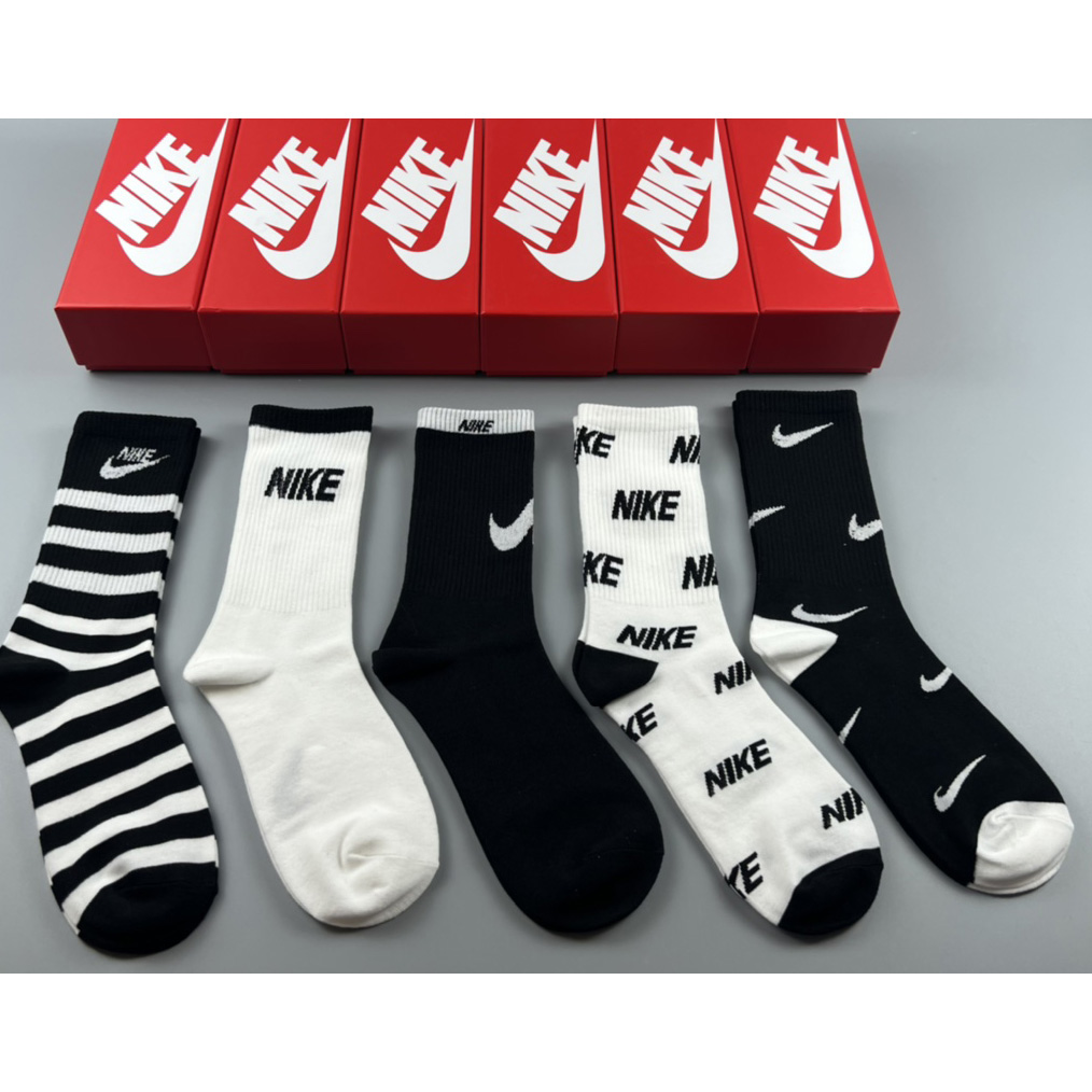Nike Socks /Box - PerfectKickZ