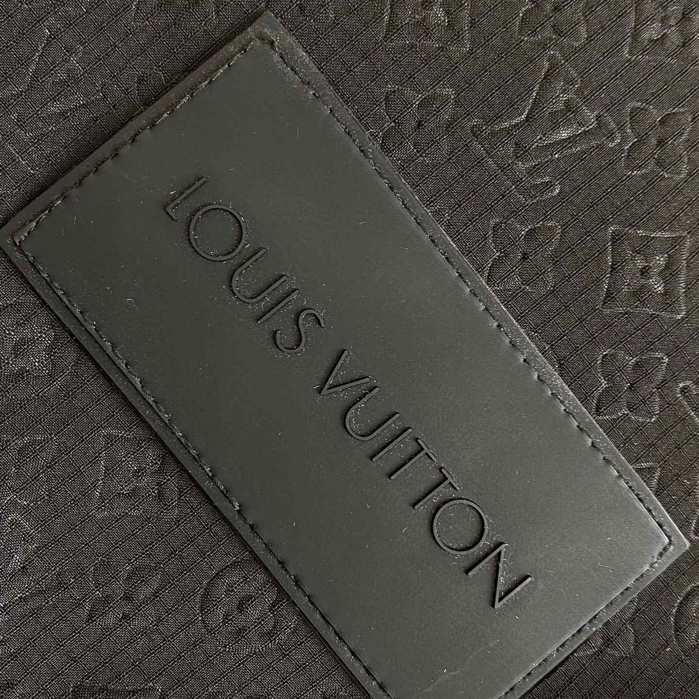 Louis Vuitton Down Blouson   1AFA37 - PerfectKickZ