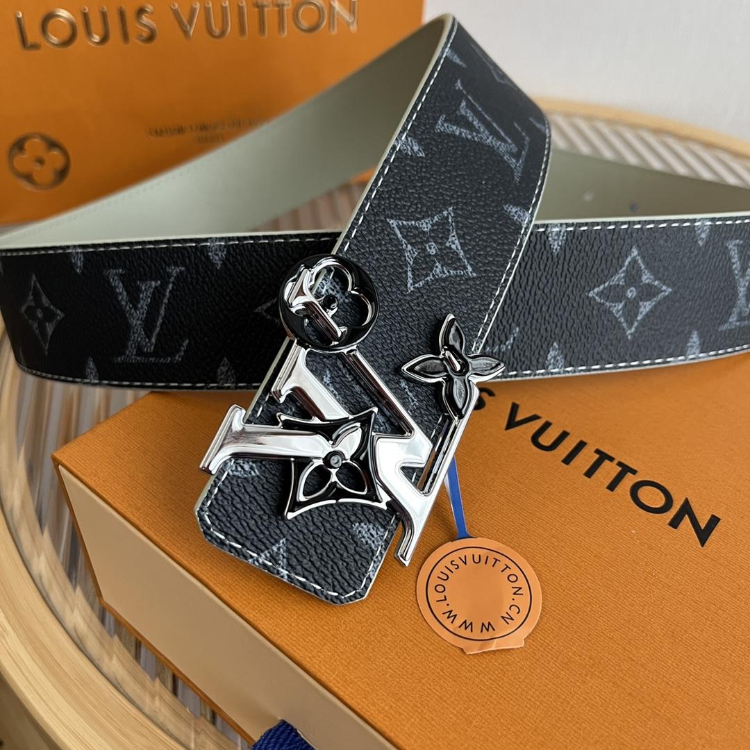Louis Vuitton LV Initiales 40mm Reversible Belt - 
