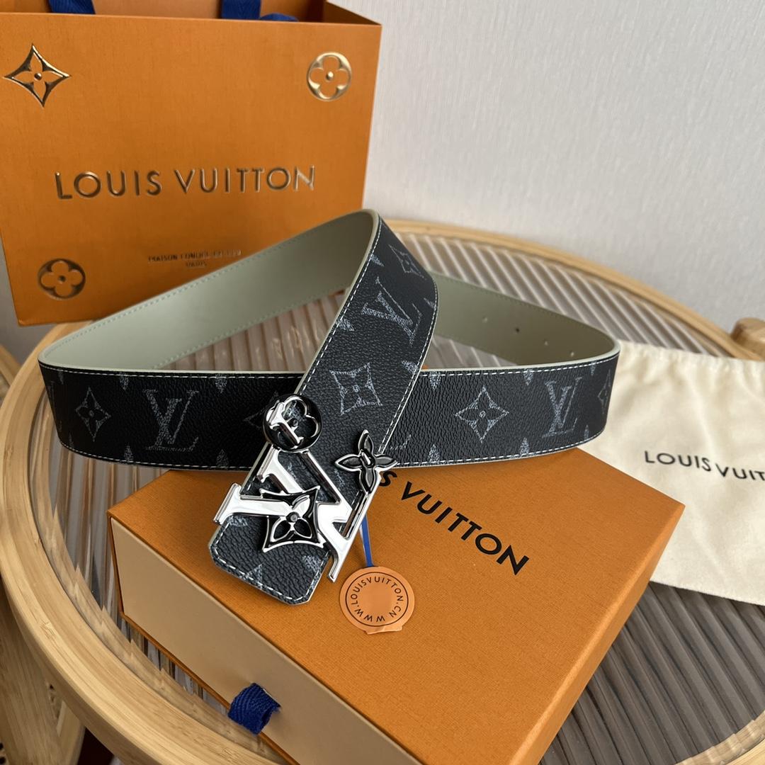 Louis Vuitton LV Initiales 40mm Reversible Belt - 