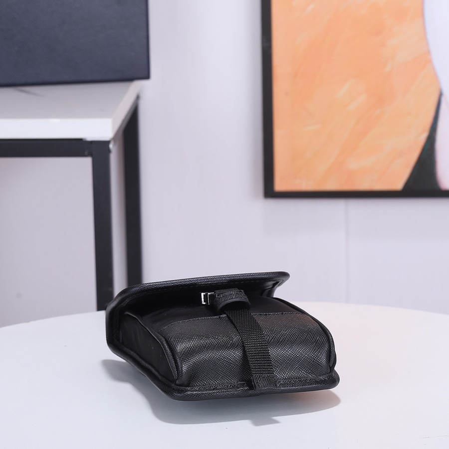 Prada Re-Nylon And Saffiano Leather Smartphone Case - 