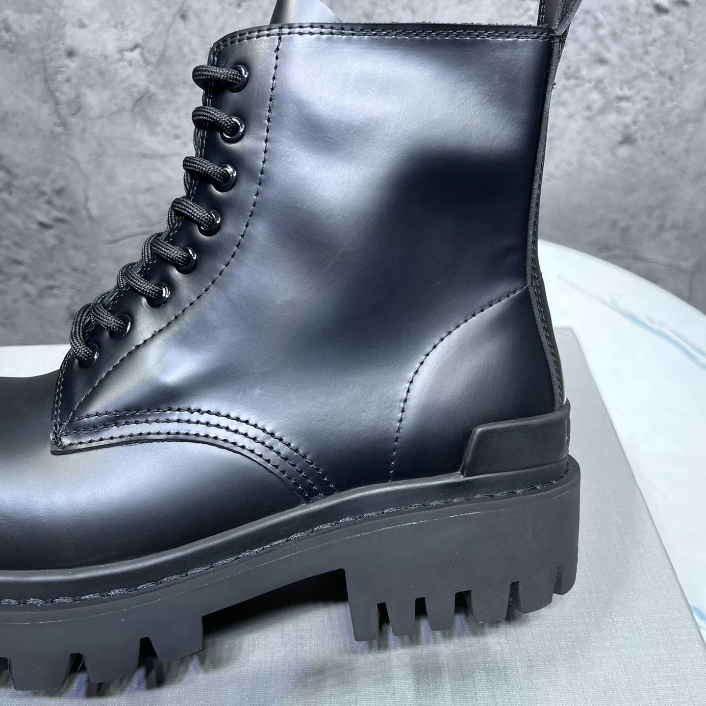 Balenciaga Men's Strike Boot - PerfectKickZ