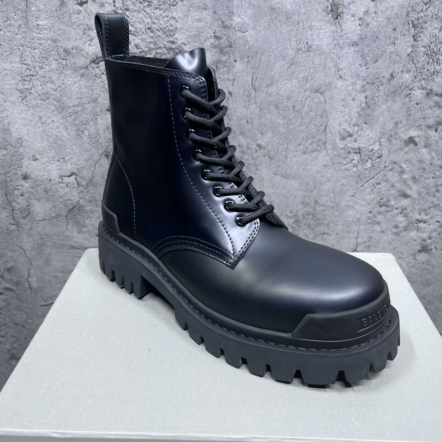Balenciaga Men's Strike Boot - PerfectKickZ