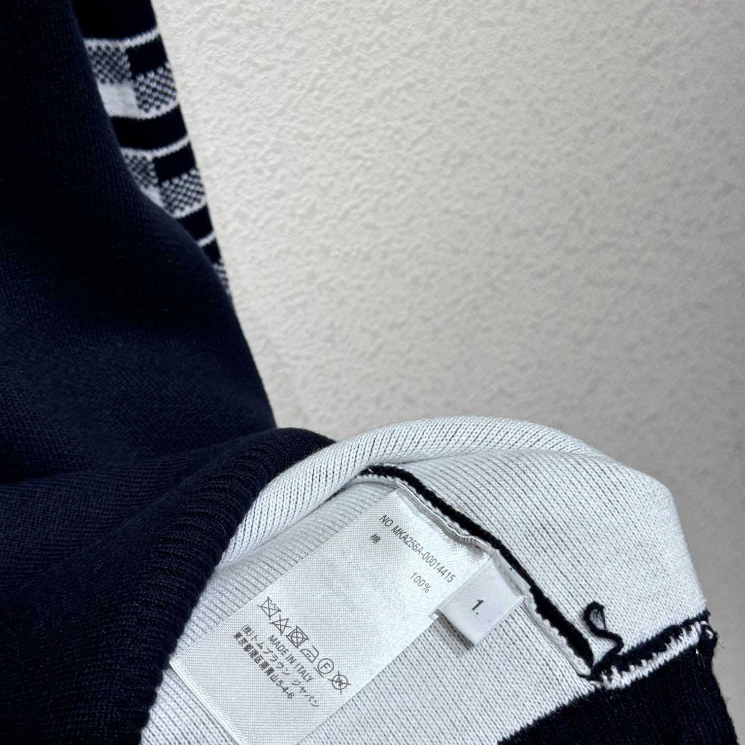 Thom Browne Cotton Crepe Buffalo Check Jacquard Hector Icon Crewneck 4-bar Pullover - PerfectKickZ
