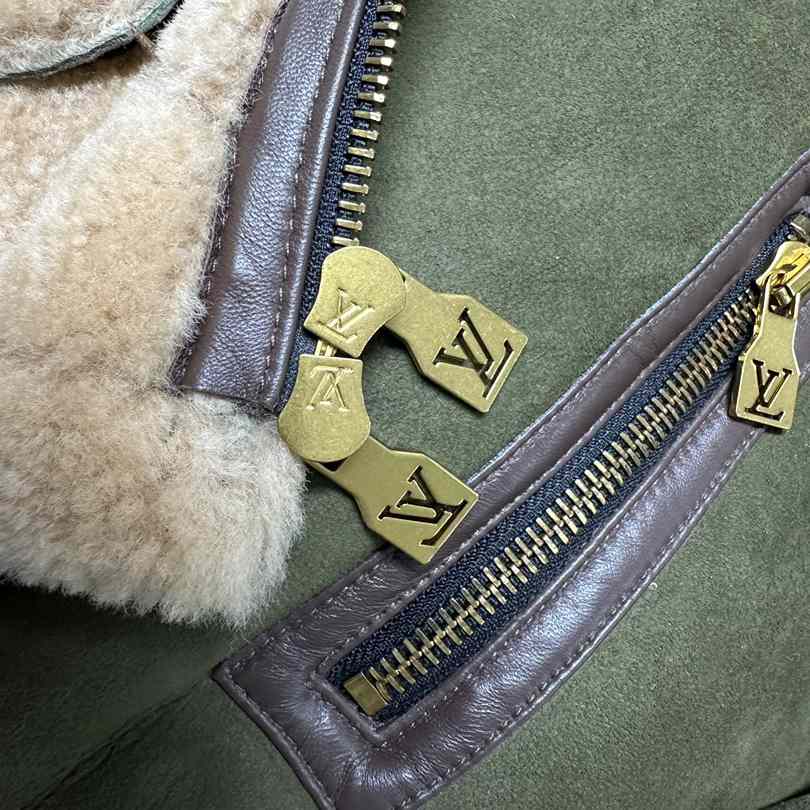 Louis Vuitton Shearling Bombardier   1AFIMP - PerfectKickZ