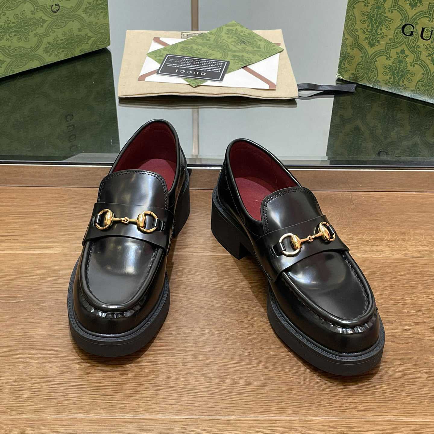 Gucci Women's Loafer With Horsebit - PerfectKickZ
