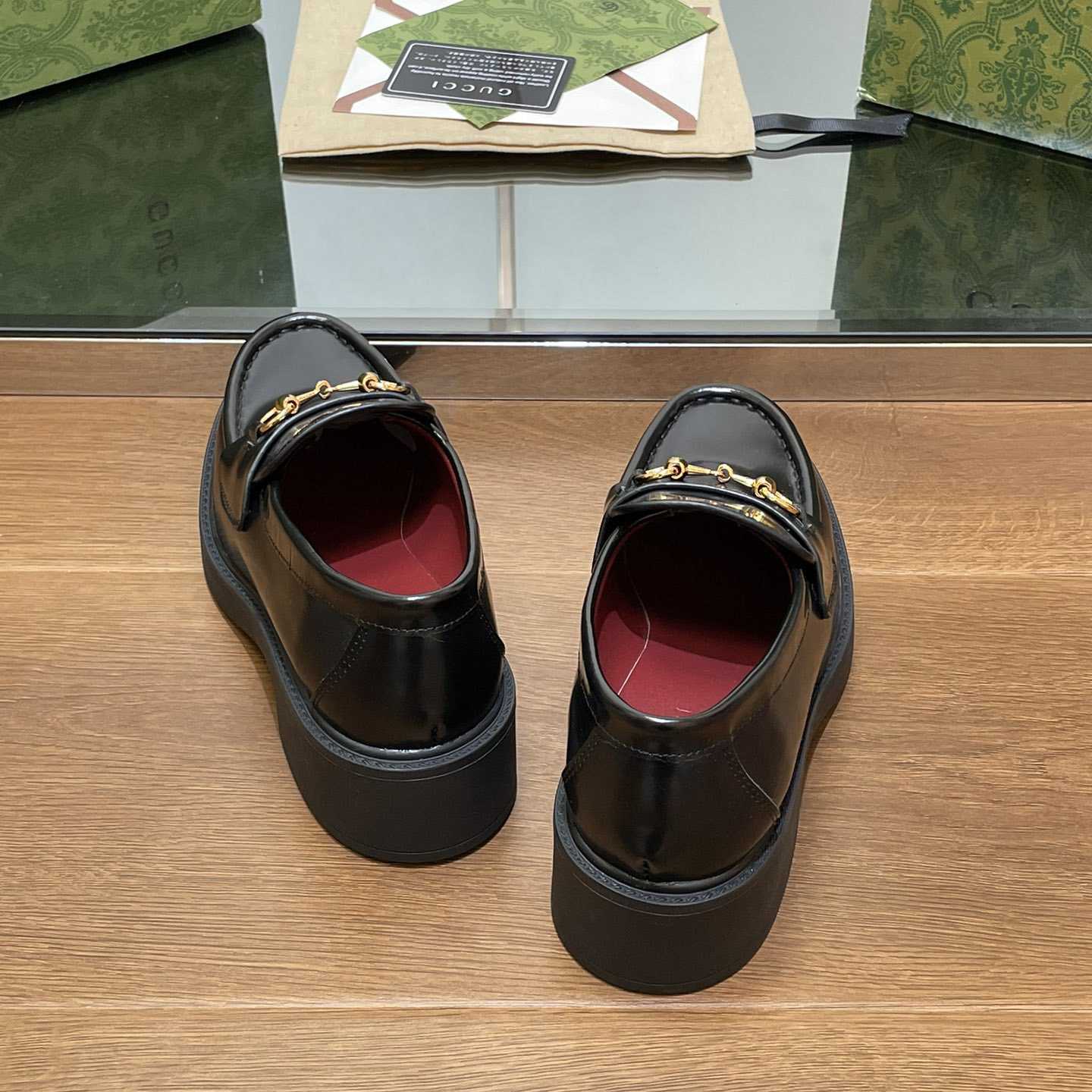Gucci Women's Loafer With Horsebit - PerfectKickZ