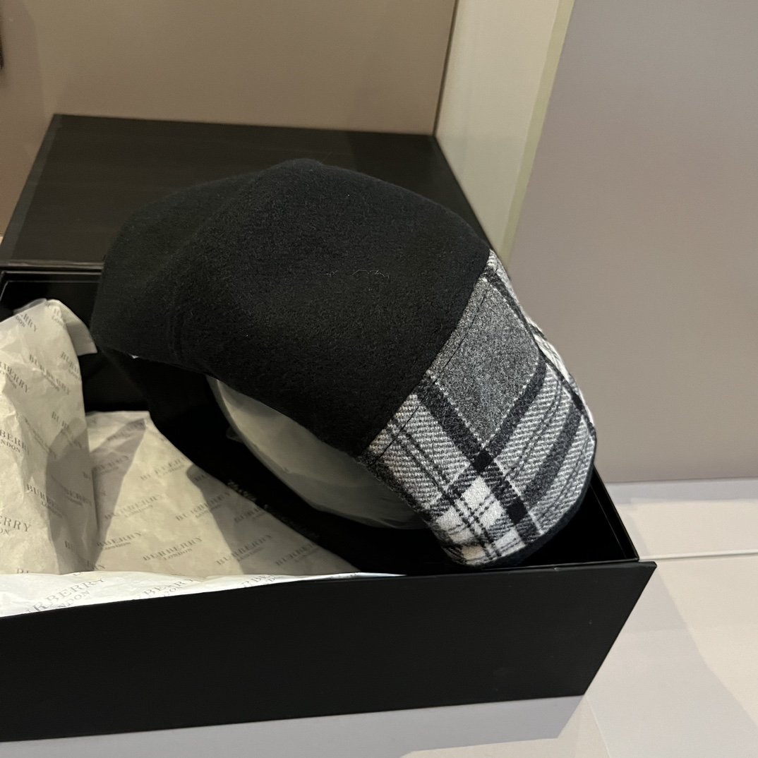 Burberry Beret Hat - PerfectKickZ