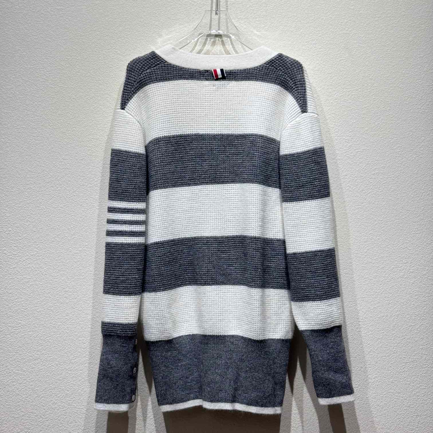 Thom Browne Cardigan - PerfectKickZ
