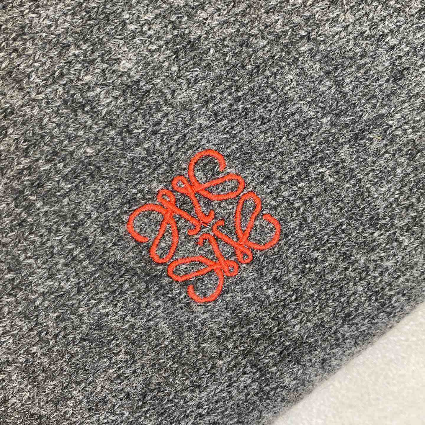 Loewe Sweater In Wool - PerfectKickZ