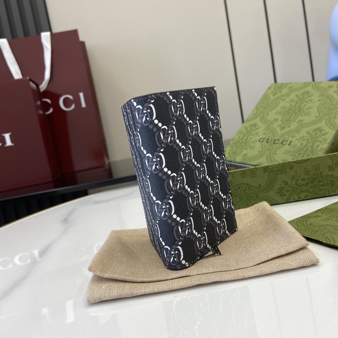 Gucci Card Case With GG Shadow - PerfectKickZ