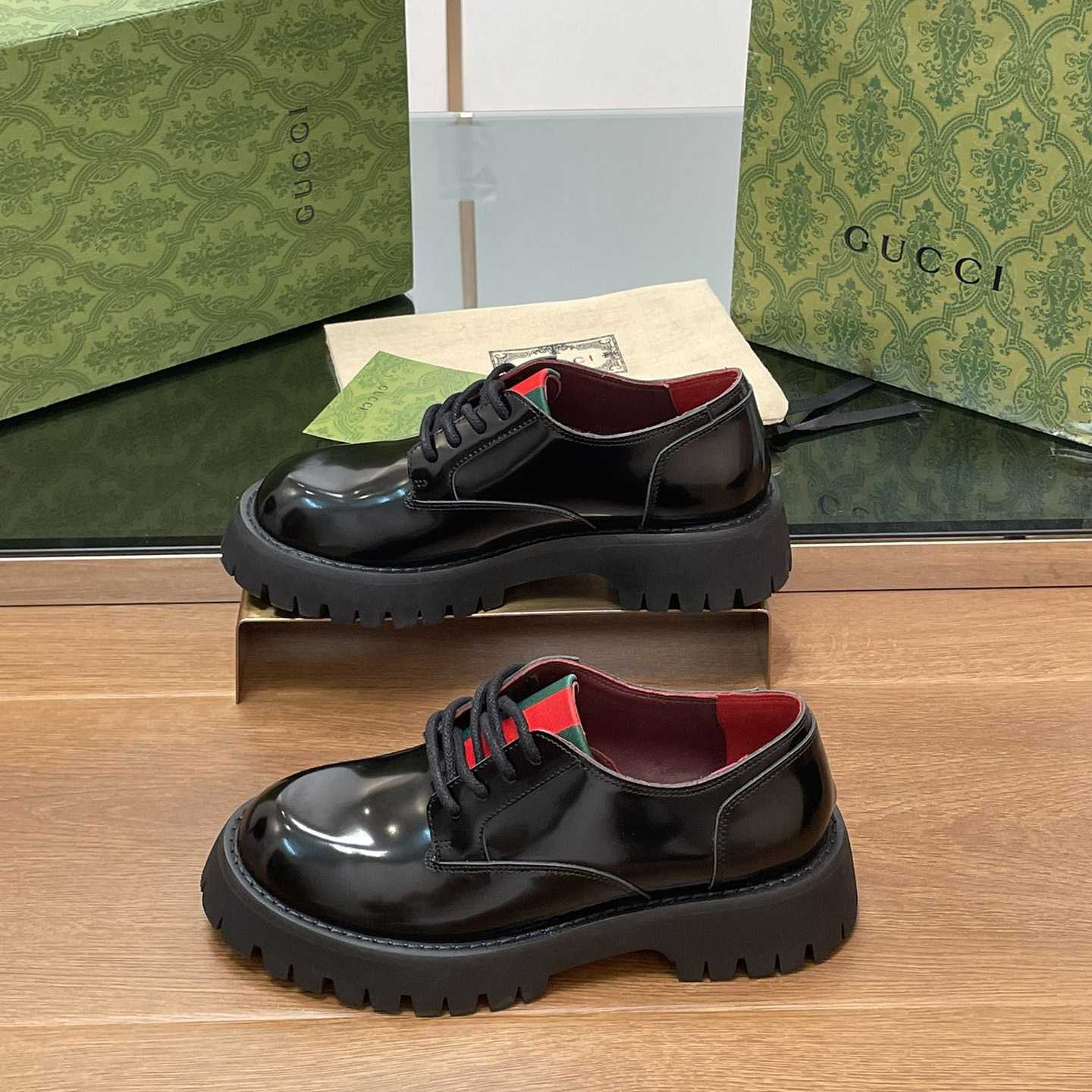 Gucci Women's Lace-up With Web - PerfectKickZ