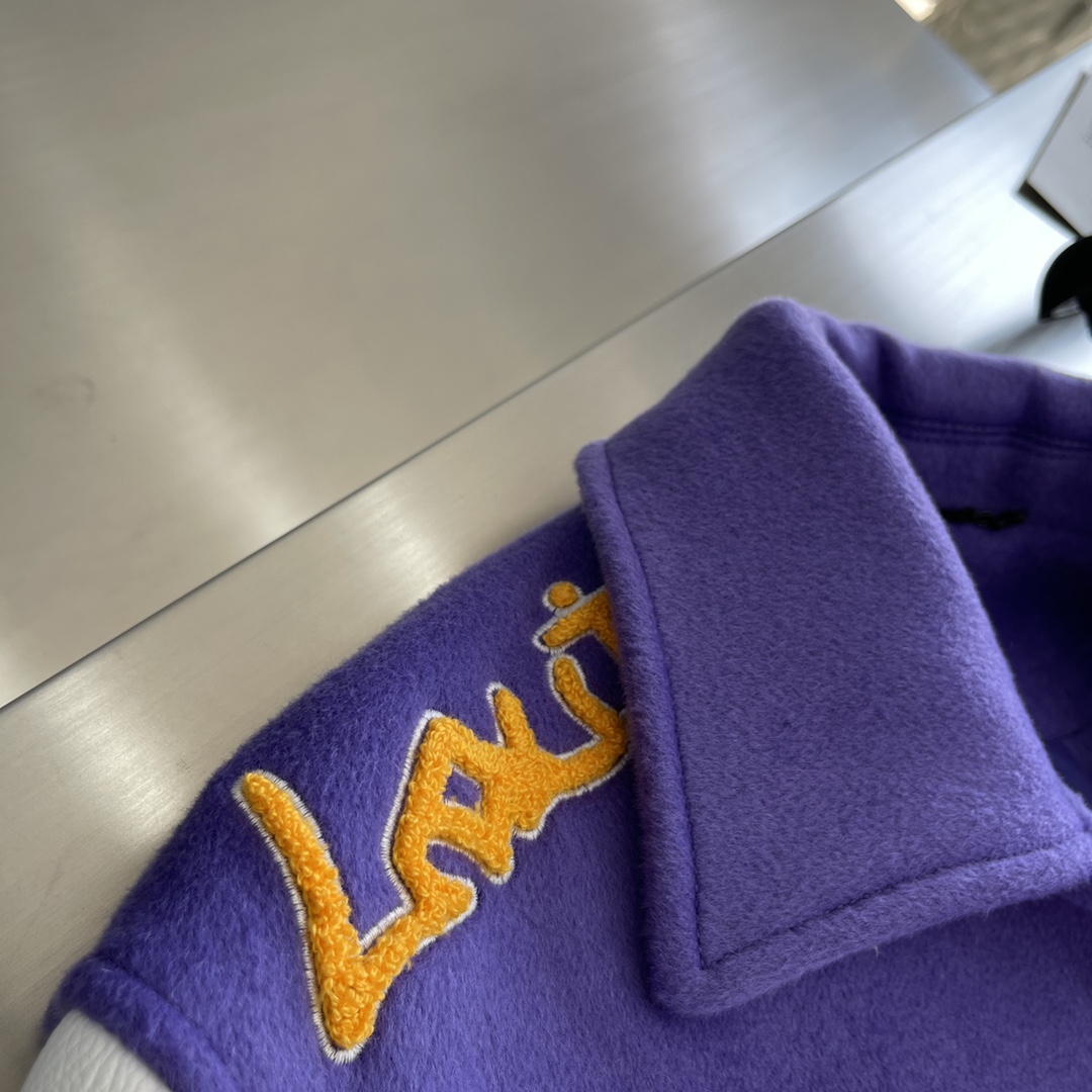 Louis Vuitton Mix Leather Hooded Blouson   1AFIRA - PerfectKickZ