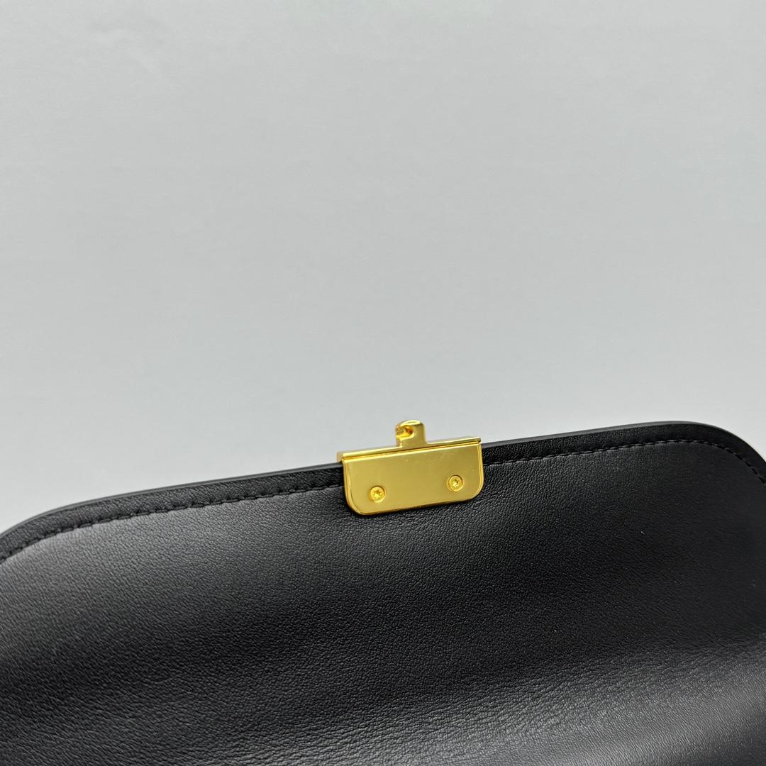 Miu Miu Leather Shoulder Bag - PerfectKickZ