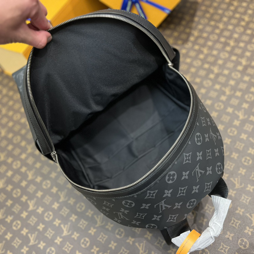 Louis Vuitton Discovery Backpack MM   M22545 - PerfectKickZ