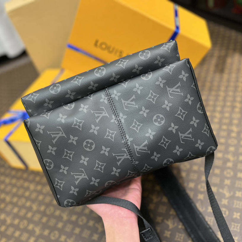 Louis Vuitton Discovery Backpack MM   M22545 - PerfectKickZ