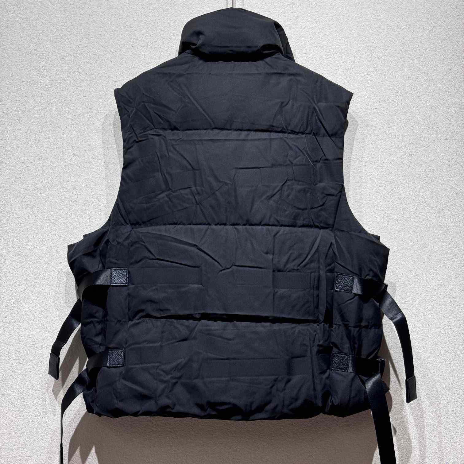 Givenchy 4g Buckle Puffer Vest - PerfectKickZ