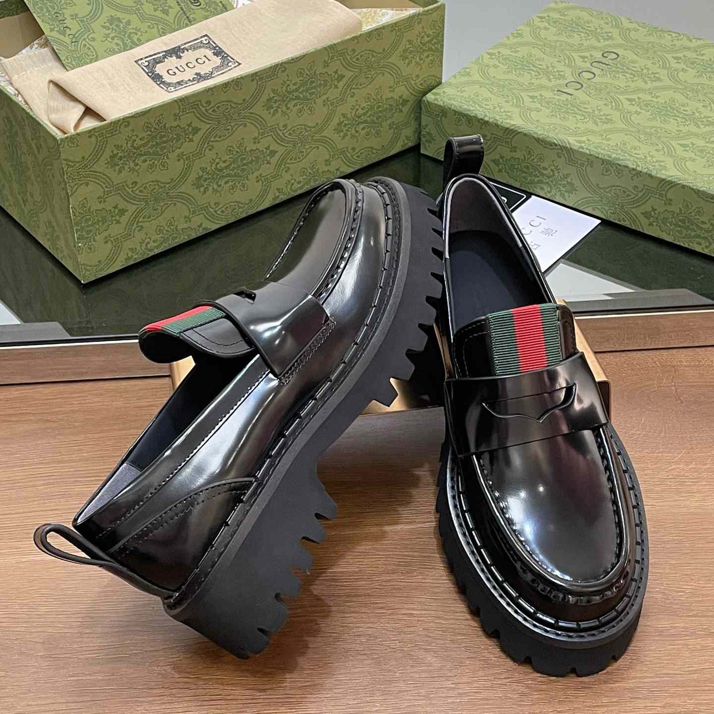 Gucci Women's Loafer With Web - PerfectKickZ