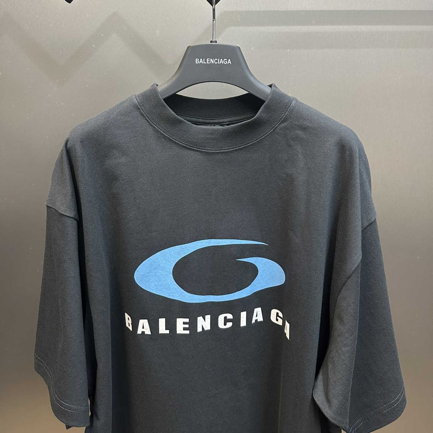 Balenciaga Loop Sports Icon T-Shirt Medium Fit In Washed Black - 