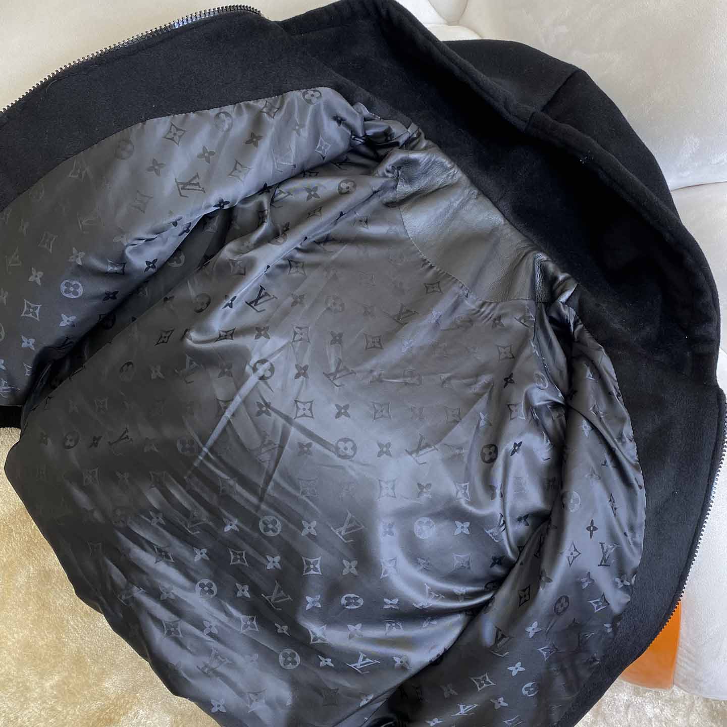 Louis Vuitton Mix Leather Hooded Blouson   1AFIRA - PerfectKickZ
