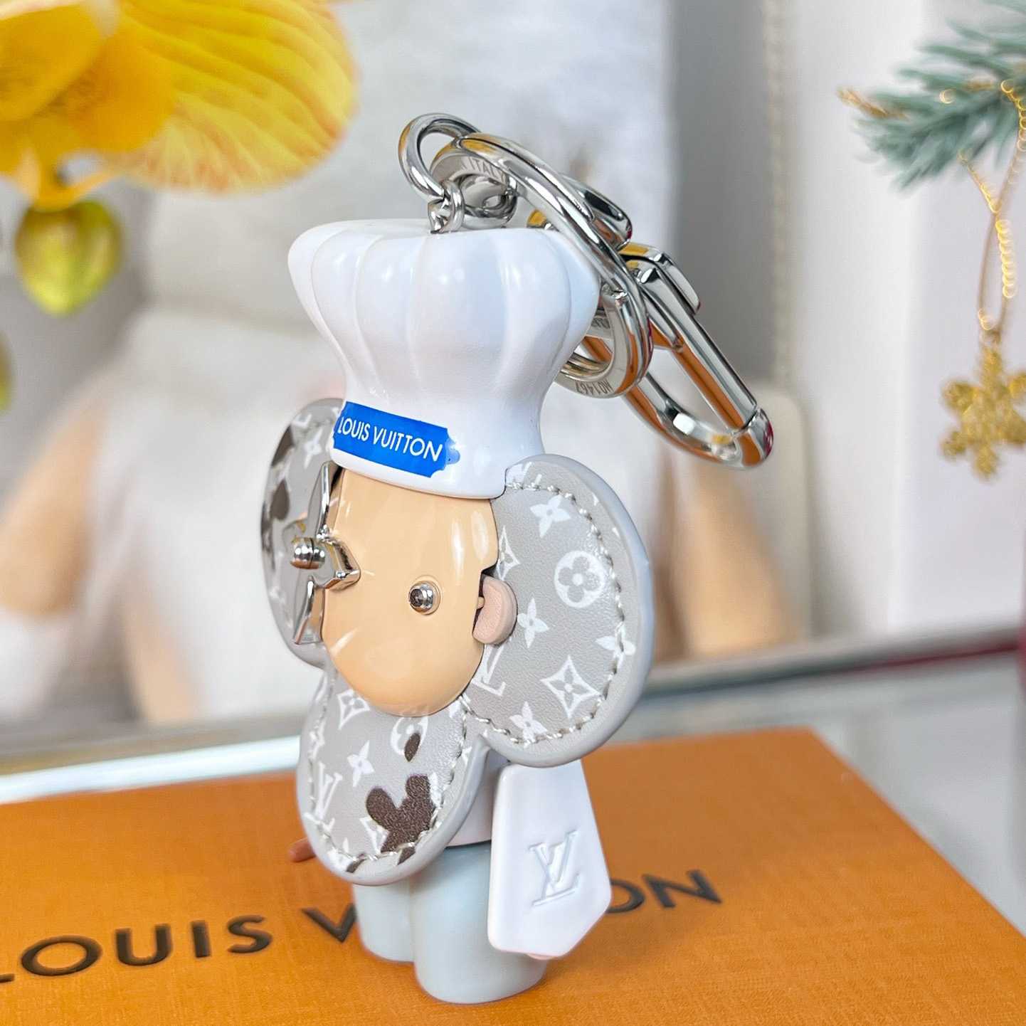 Louis Vuitton Vivienne Baker Collectible   M01467 - PerfectKickZ