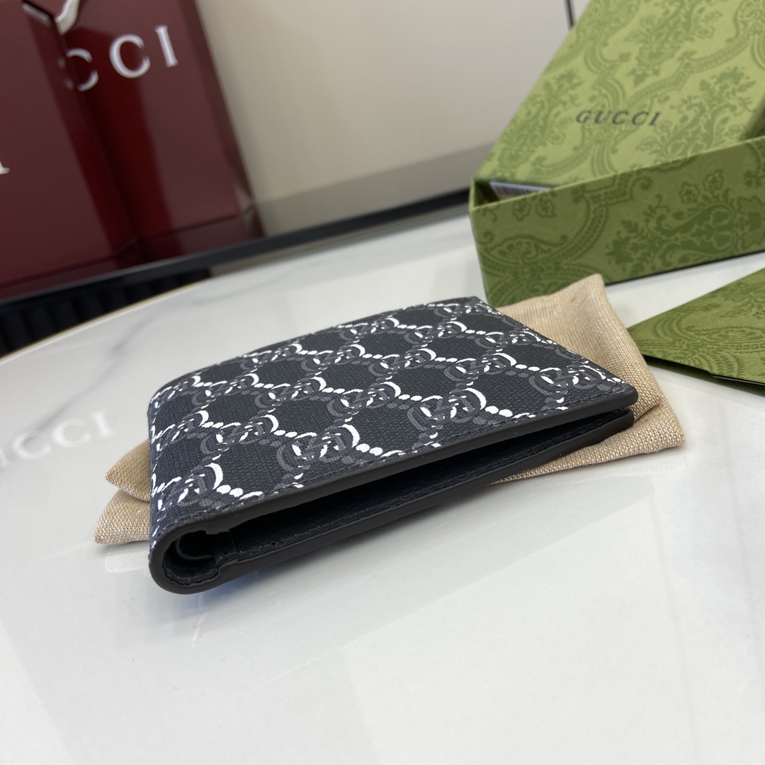 Gucci Bi-fold Wallet With GG Shadow - PerfectKickZ