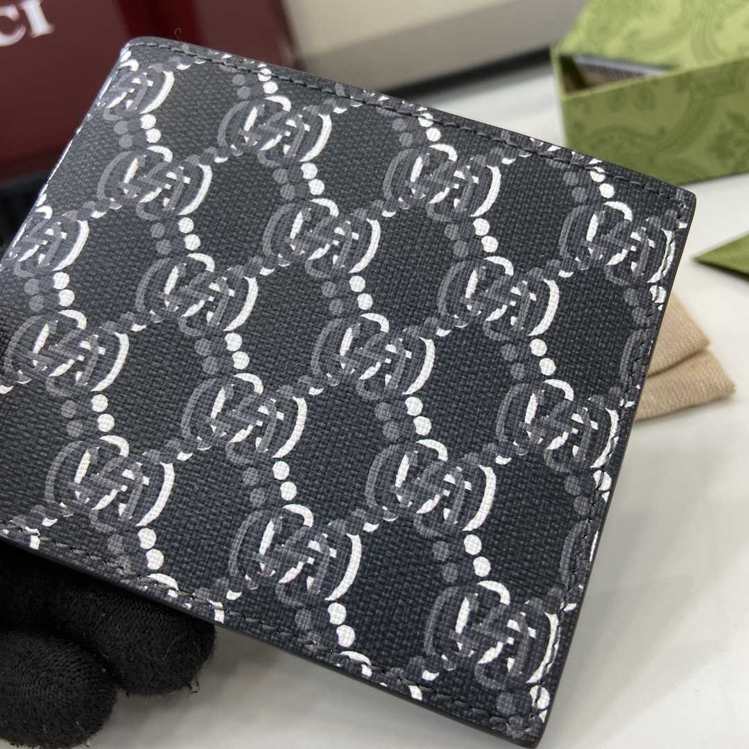 Gucci Bi-fold Wallet With GG Shadow - 