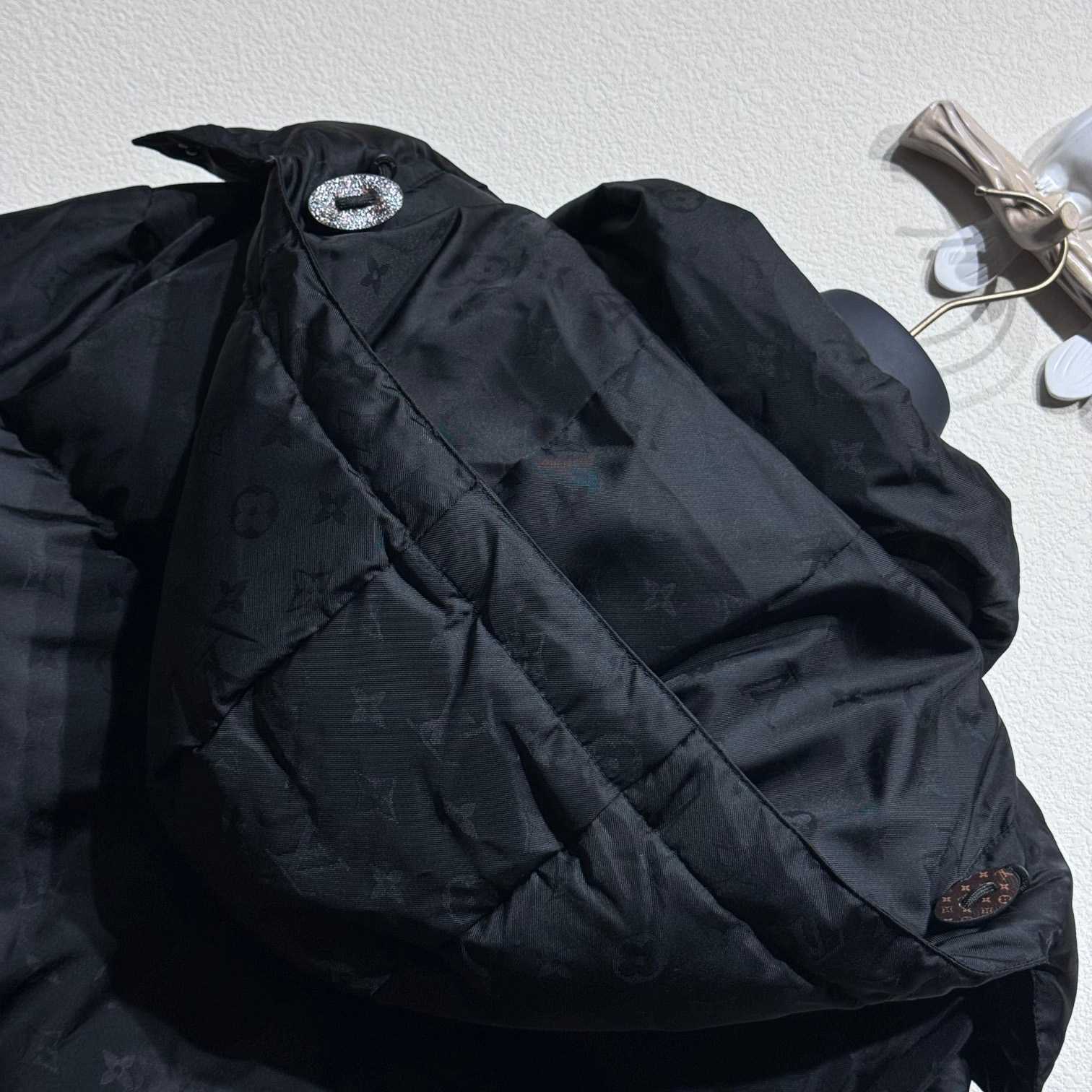 Louis Vuitton Monogram Puffer Jacket    1AGAEQ - PerfectKickZ